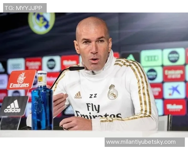 齐达内与阿韦洛亚或将临时接任阿隆索但并非最佳人选