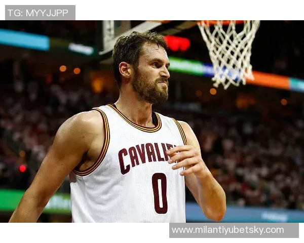 凯尔登约翰逊上半场表现出色攻防兼备贡献10分3篮板3抢断 凯尔登约翰逊上半场表现出色攻防兼备贡献10分3篮板3抢断