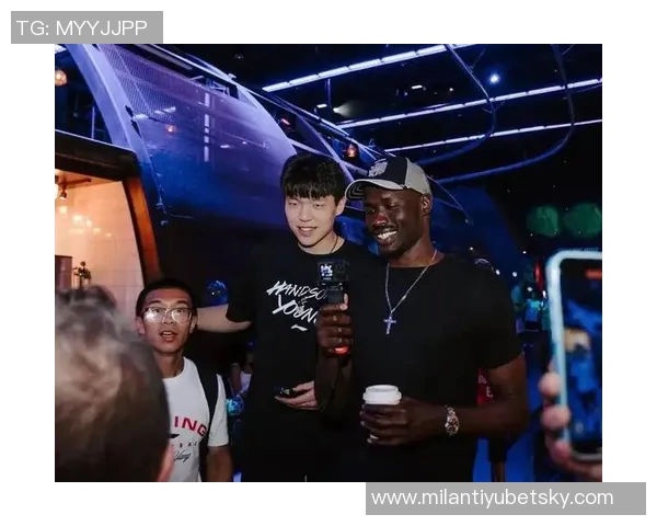 杨瀚森与队友沟通更加顺畅英语理解能力显著提升