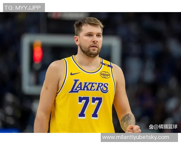 斯玛特分享与詹姆斯东契奇的趣事称其表现夸张令人捧腹大笑